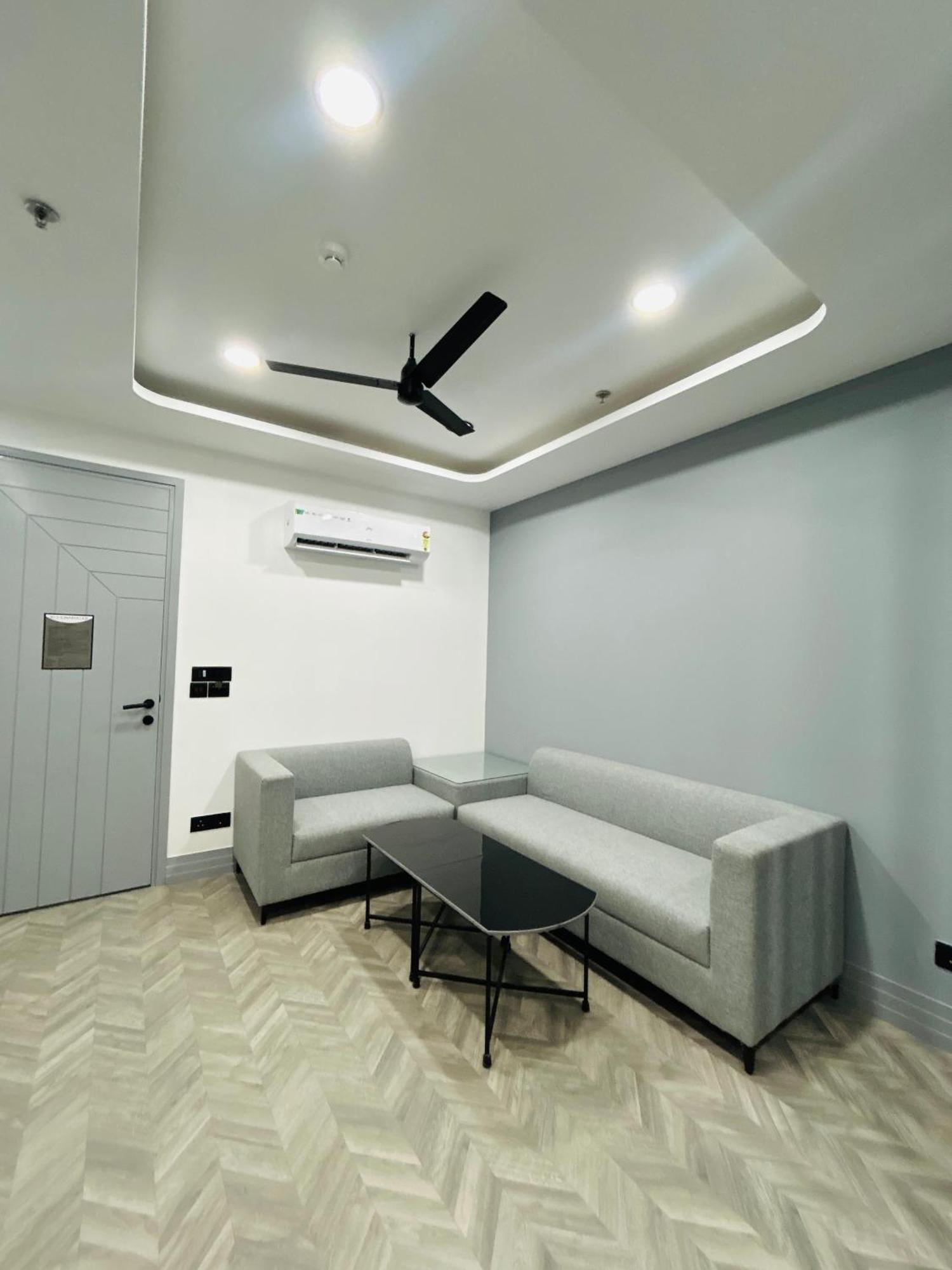 Bedchambers Serviced Apartment, Golf Course, Gurgaon Zewnętrze zdjęcie