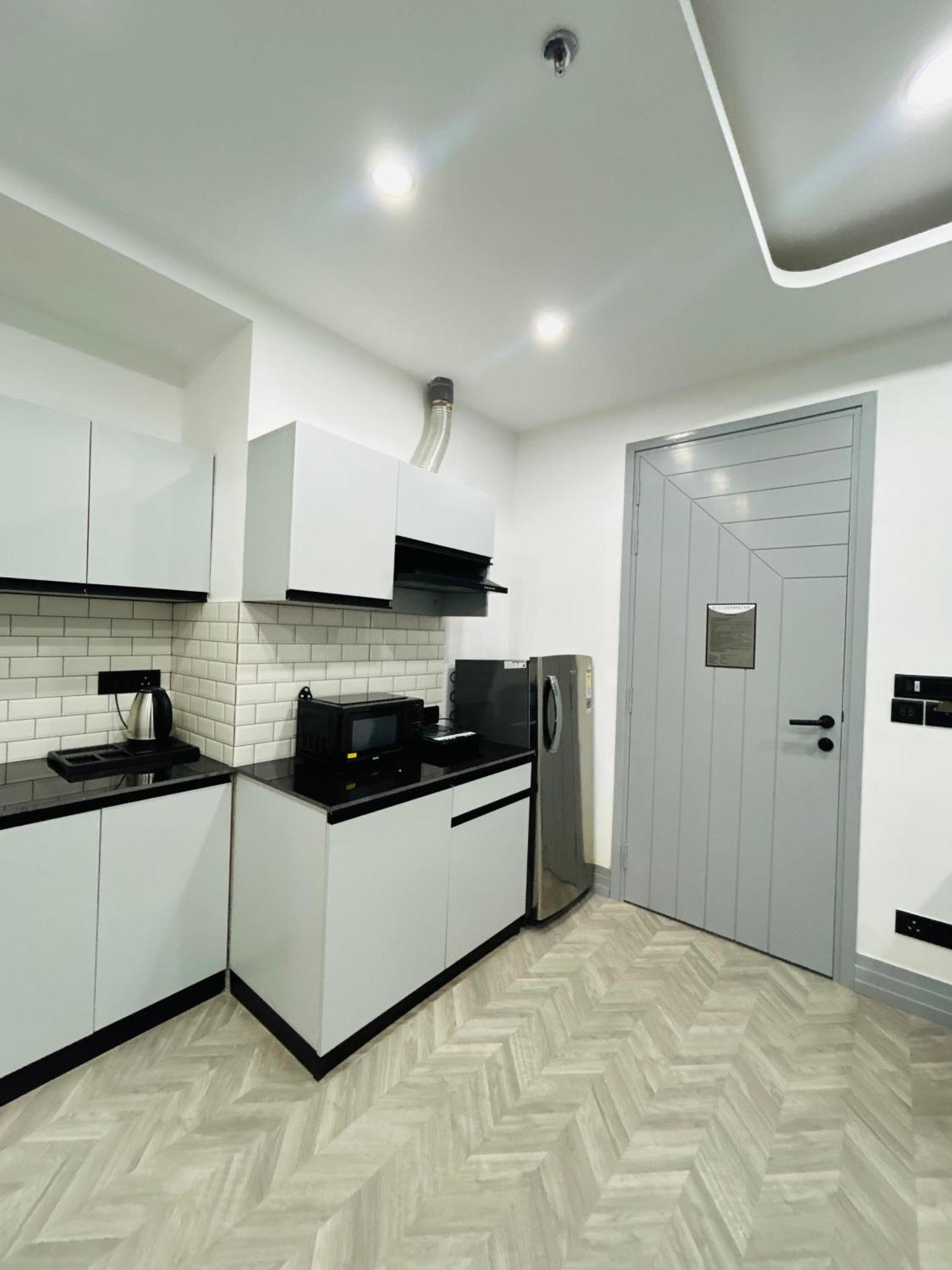Bedchambers Serviced Apartment, Golf Course, Gurgaon Zewnętrze zdjęcie
