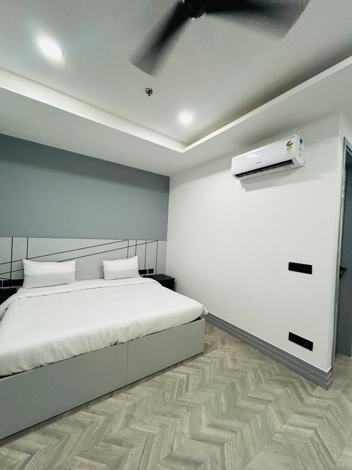 Bedchambers Serviced Apartment, Golf Course, Gurgaon Zewnętrze zdjęcie