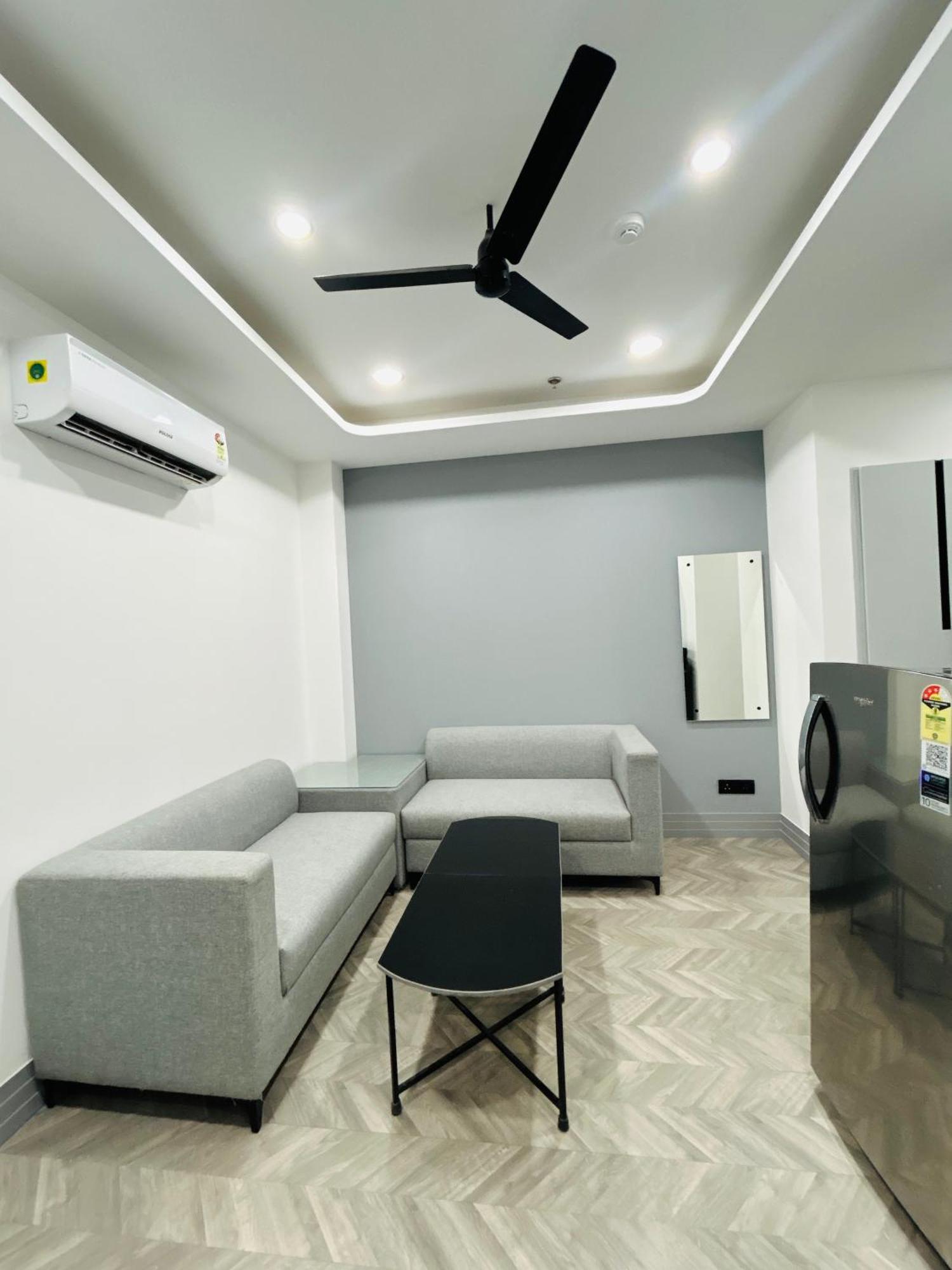 Bedchambers Serviced Apartment, Golf Course, Gurgaon Zewnętrze zdjęcie