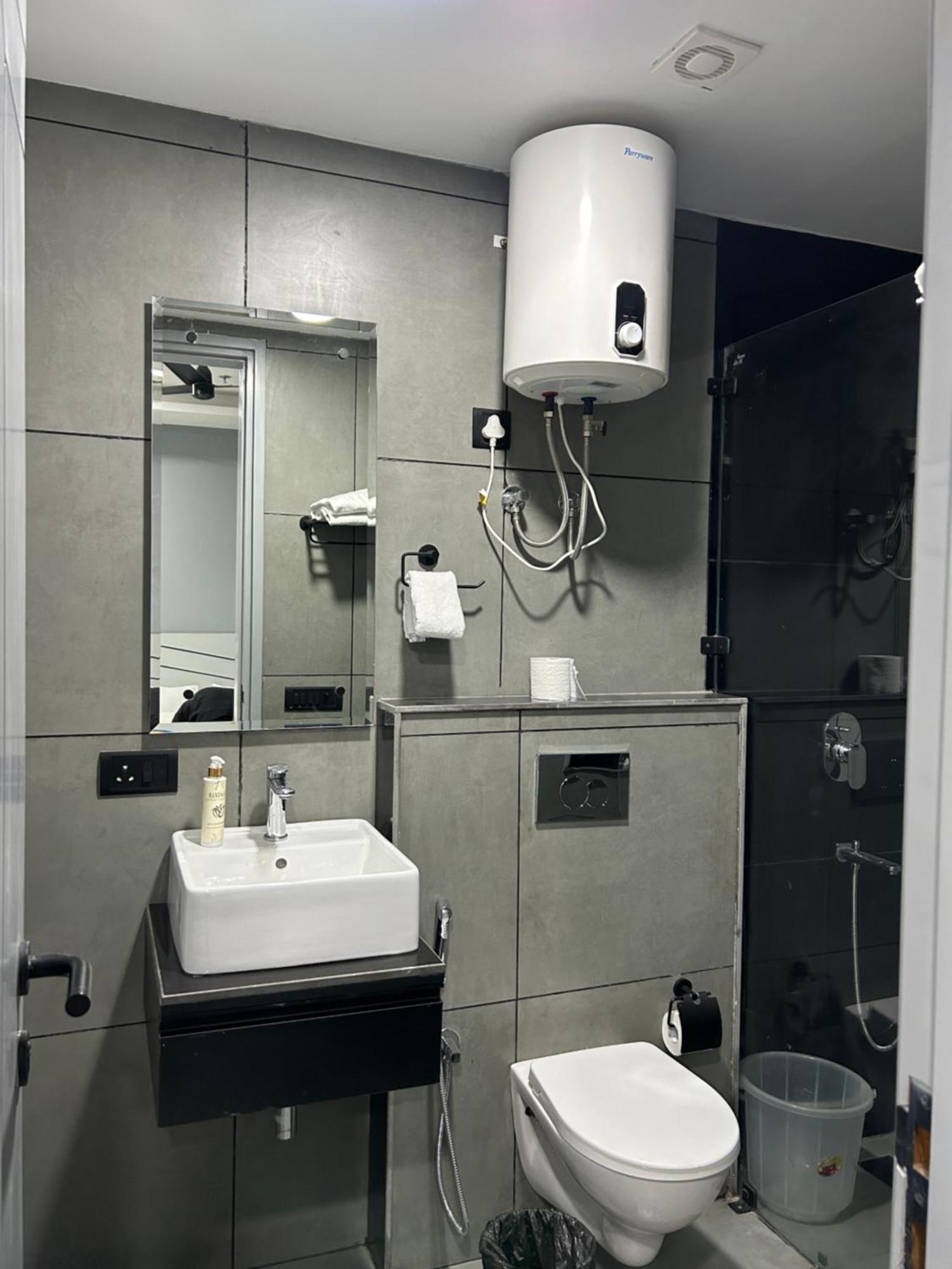 Bedchambers Serviced Apartment, Golf Course, Gurgaon Zewnętrze zdjęcie