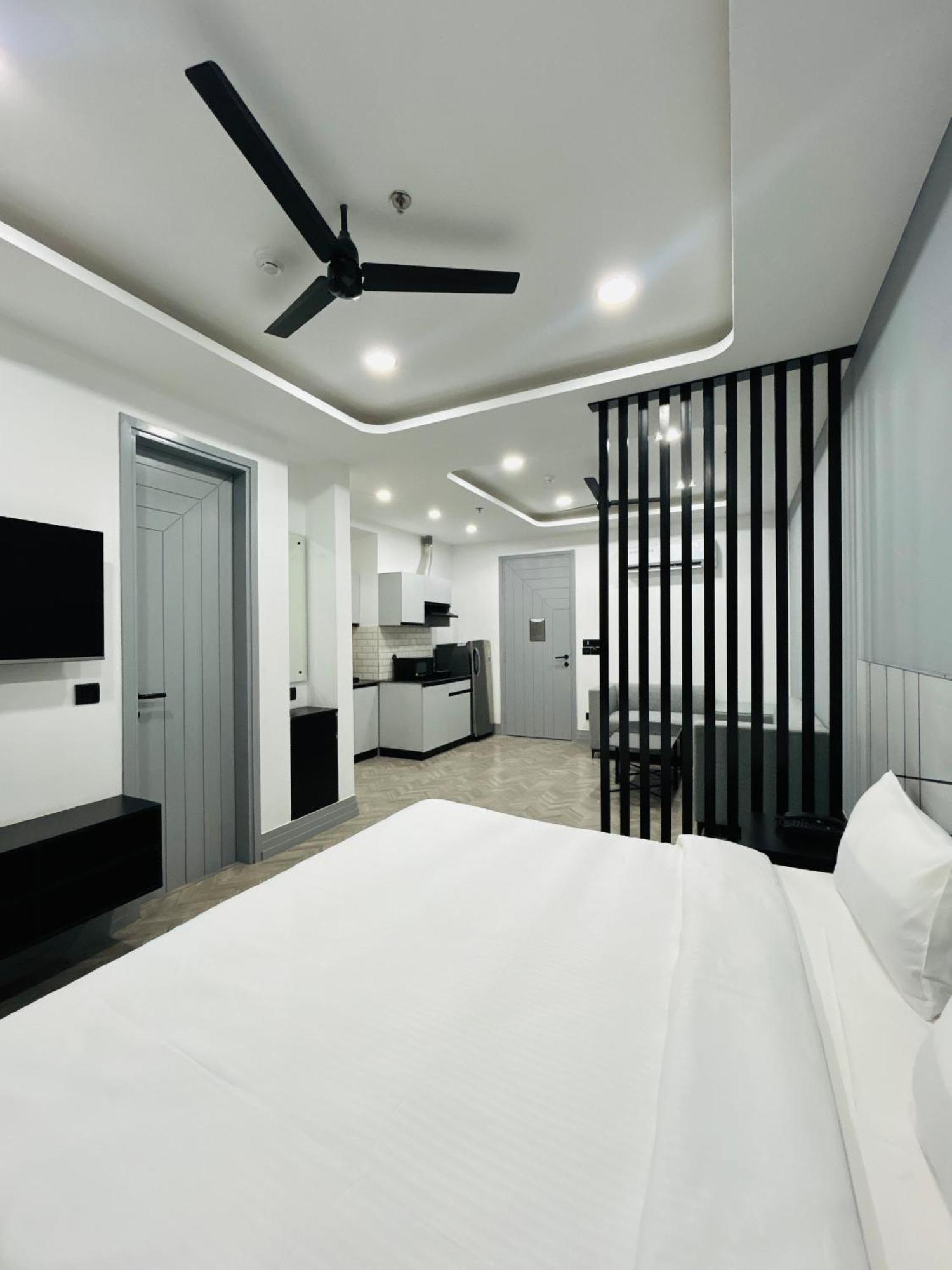 Bedchambers Serviced Apartment, Golf Course, Gurgaon Zewnętrze zdjęcie
